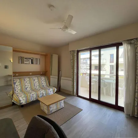 Studio Cosy Avec Balcon, Piscine, Parking Prive Et Menage Inclus A La Rochelle - Fr-1-246-686 アパート